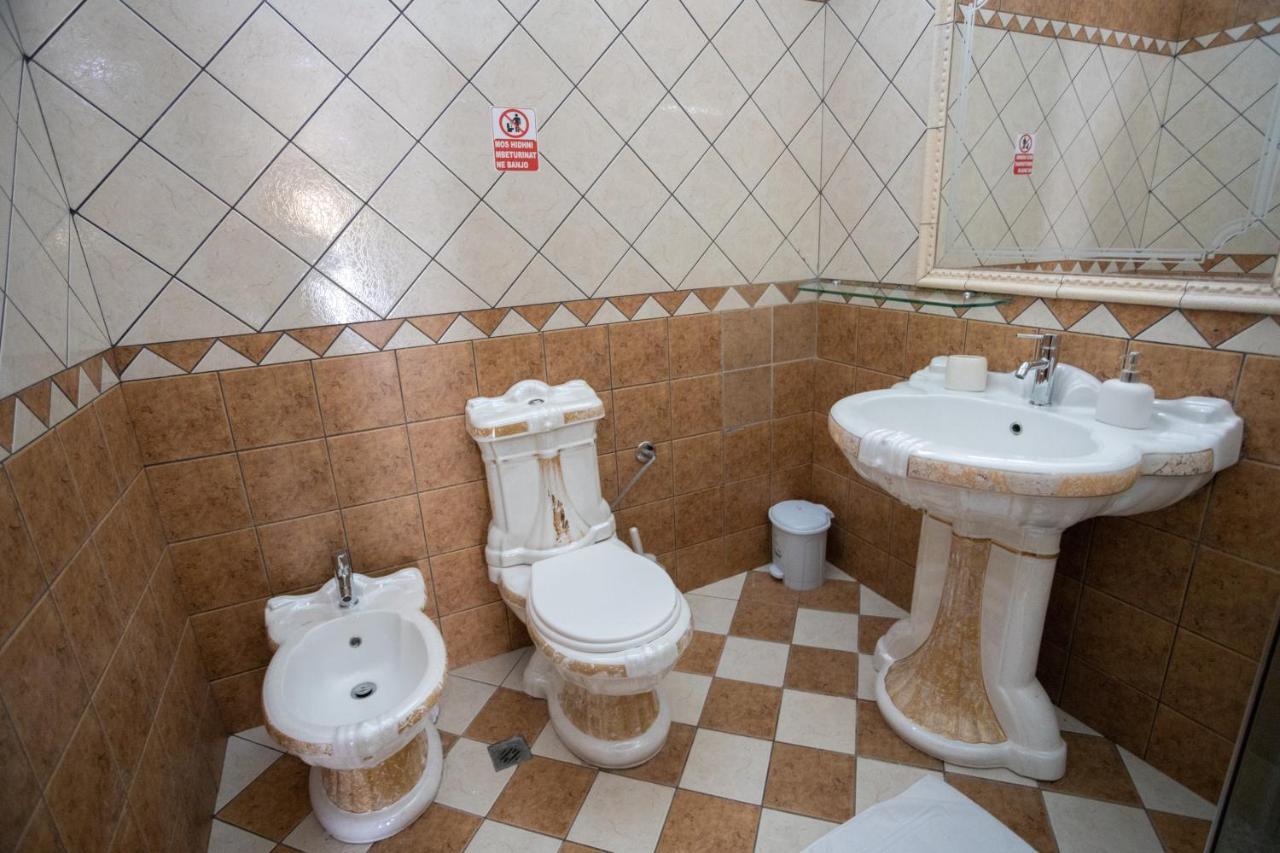 Vila Aulona Vlora Kültér fotó