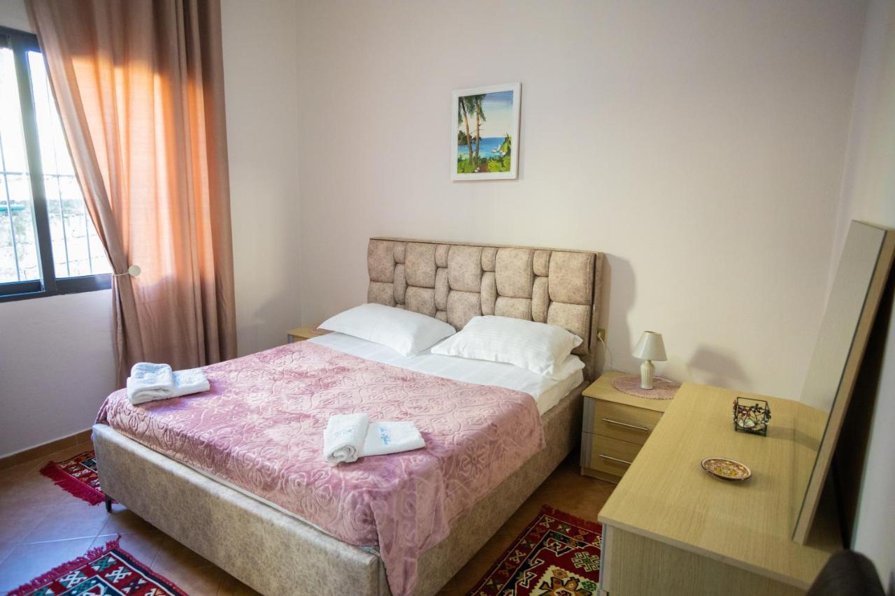 Vila Aulona Vlora Kültér fotó